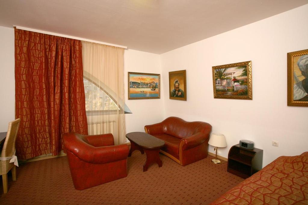 Family Art Hotel Gallery プレベン 部屋 写真